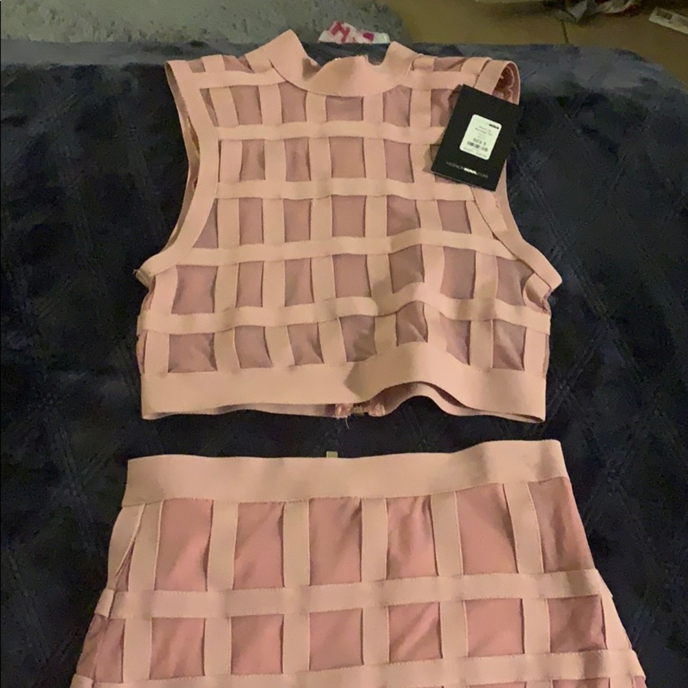 2 piece  real cute